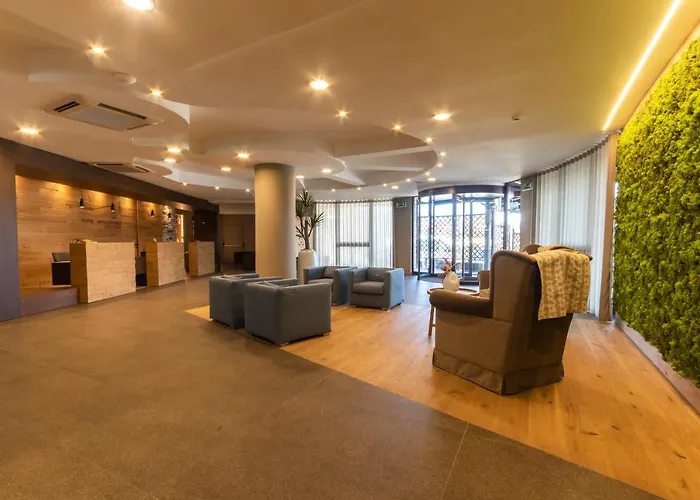 Sport Village Hotel & Spa